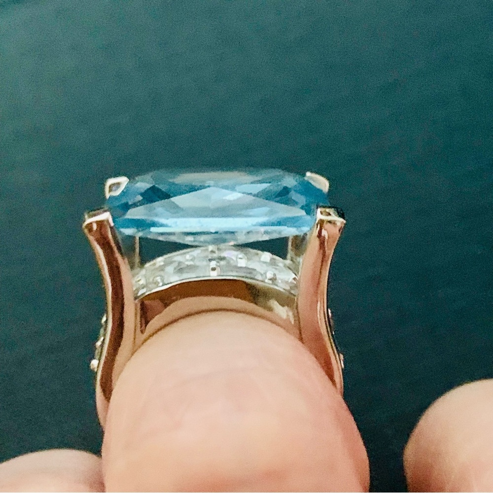 SWAROVSKI AQUAMARINE AND CRYSTAL RHINESTONES COCKTAIL RING SZ US 4.5 - Picture 3 of 12
